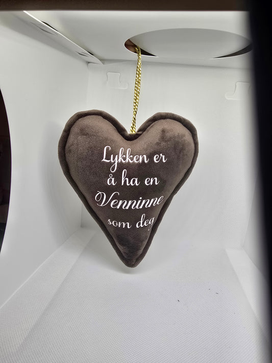Hjerte i velour med veninne tekst