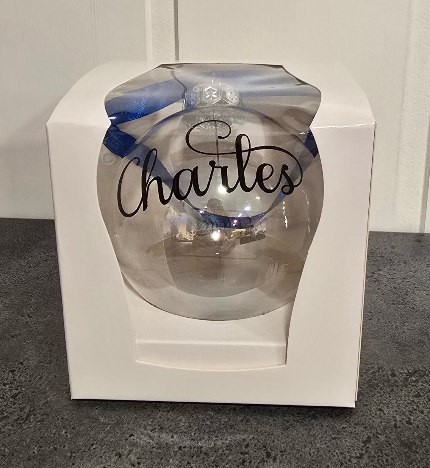 Gaveeske til runde glasskuler